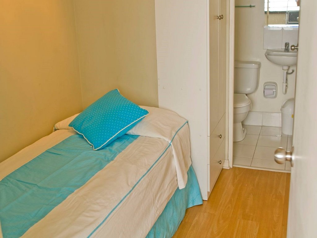 Lima-Apartment-Miraflores-BedroomSingle